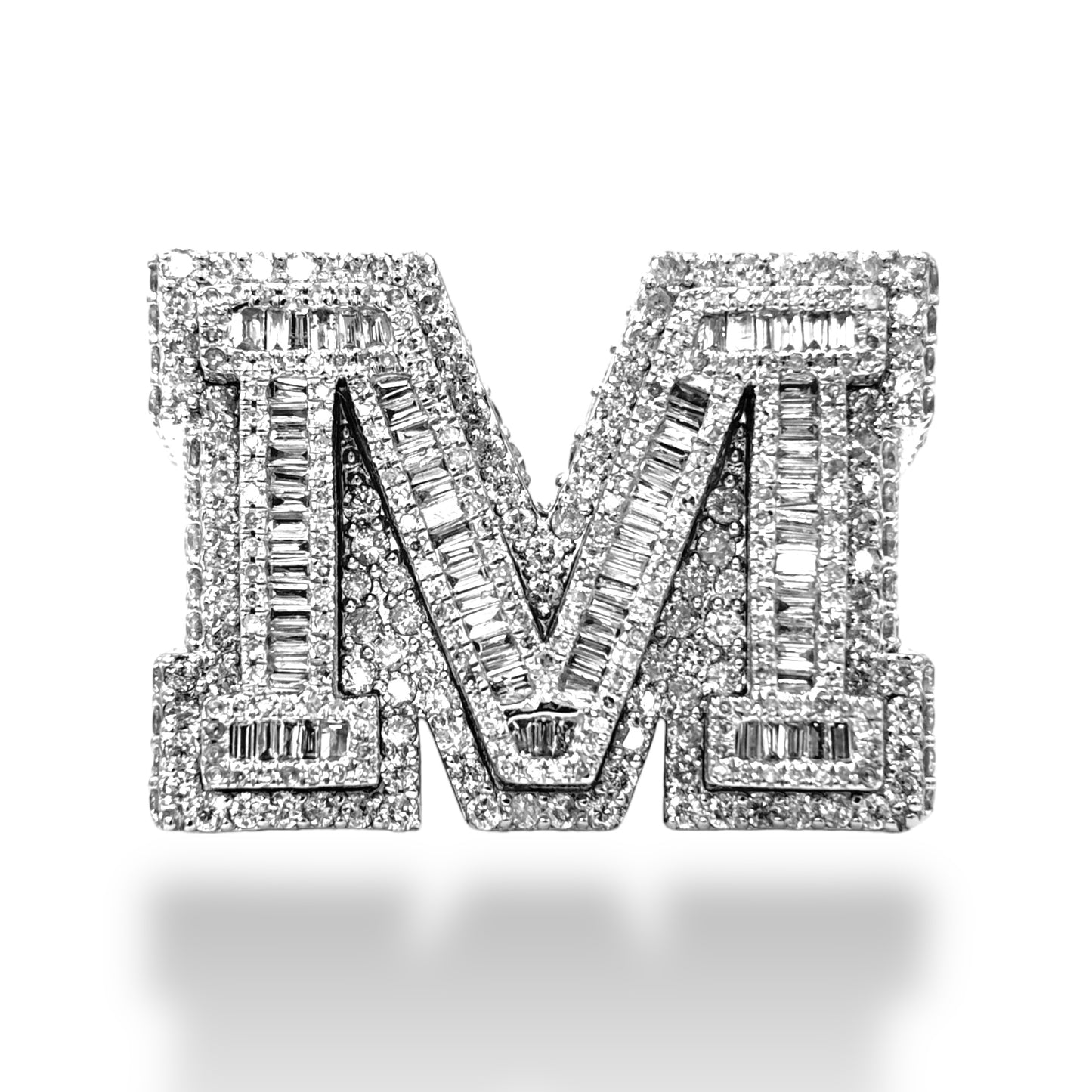 10KT WHITE GOLD “M” INITIAL RING 7.00 CT