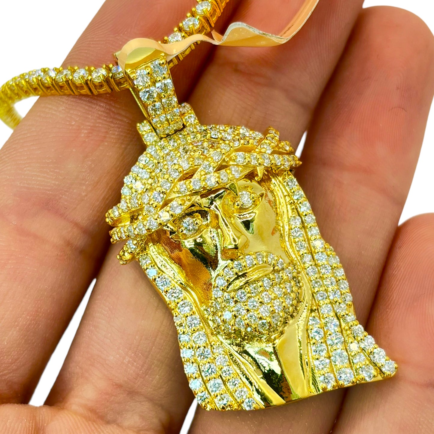 14KT SMALL/MEDIUM JESUS HEAD 3.12CTW VVS-1 NATURAL DIAMOND PENDANT