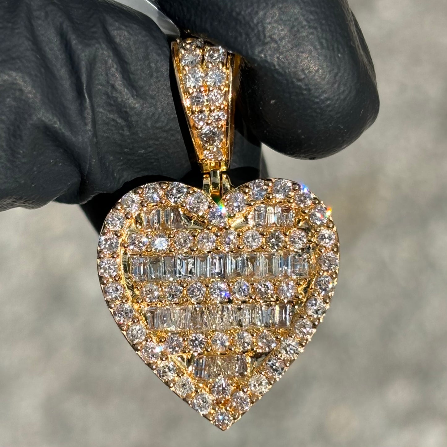 SOLID 14KT BAGUETTE DIAMOND HEART PENDANT