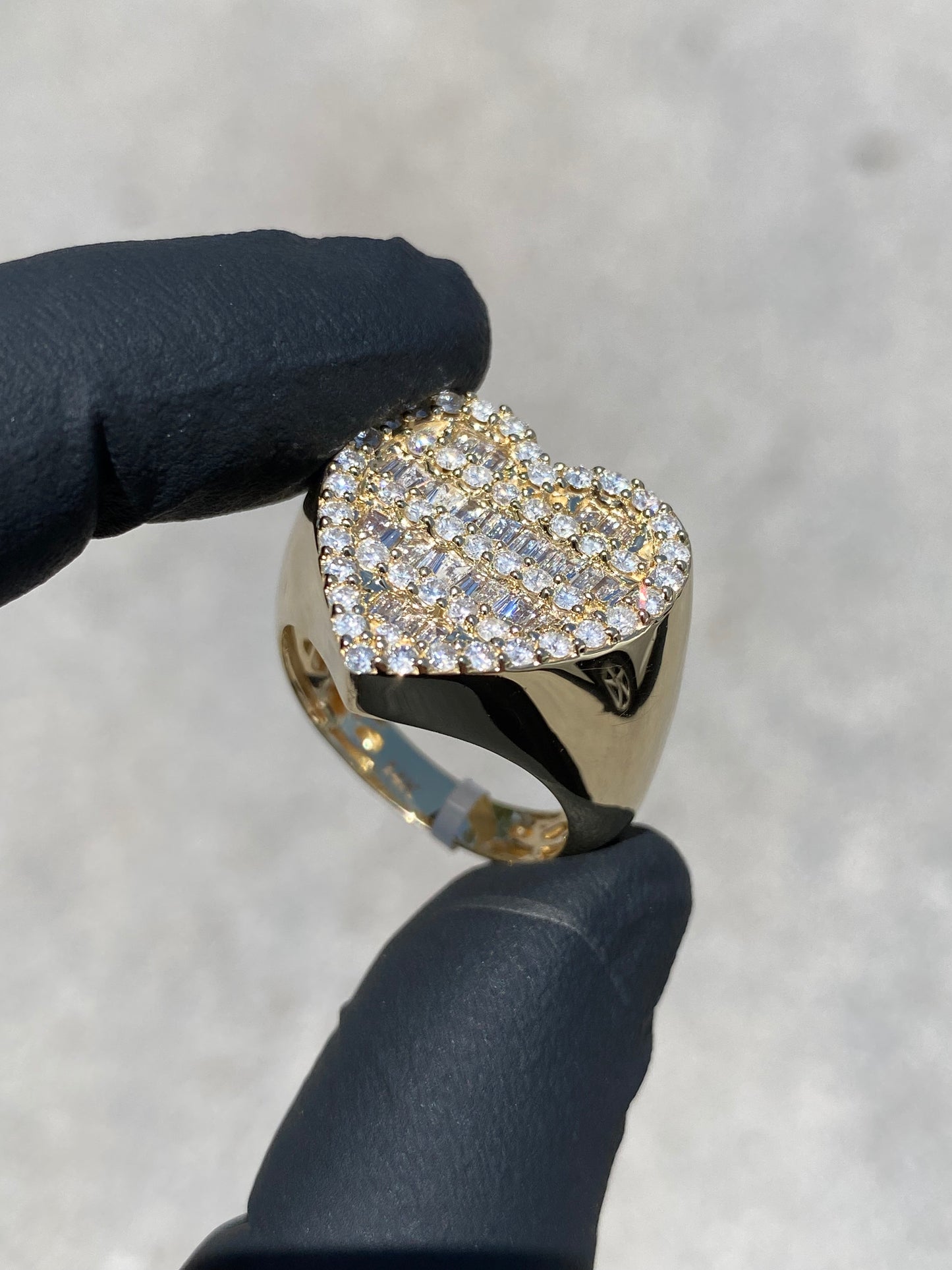 14KT "HEART" RING VVS-1 2CTW. NATURAL DIAMONDS