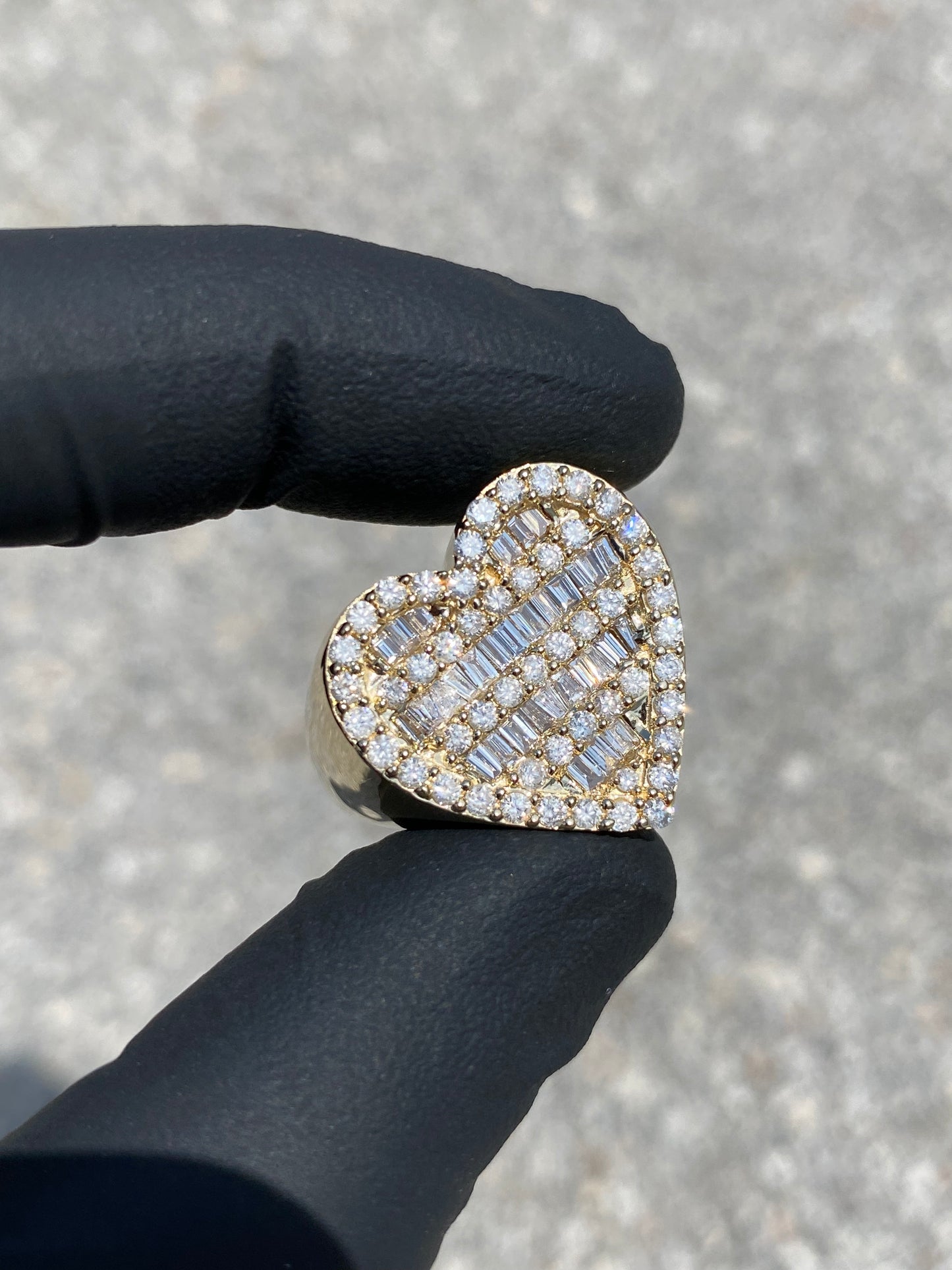 14KT "HEART" RING VVS-1 2CTW. NATURAL DIAMONDS