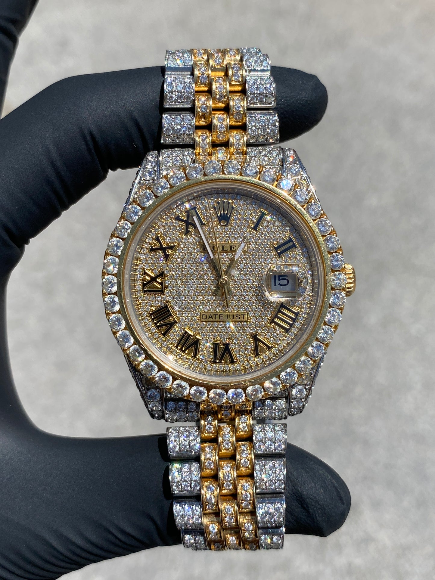 ROLEX DATEJUST 41MM YELLOW 18KT GOLD TWO-TONE VVS-1 ROMAN DIAL BUSTDOWN