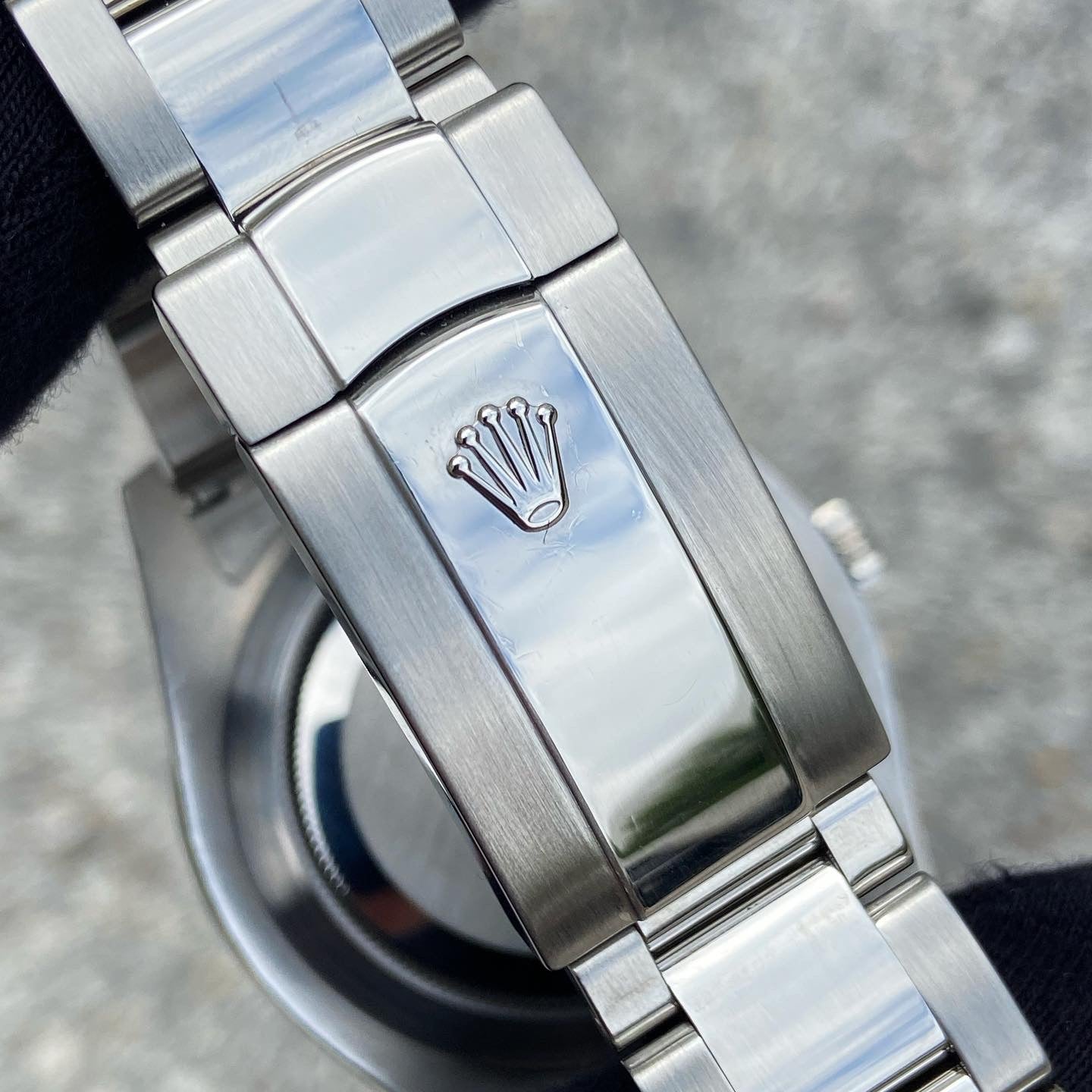 ROLEX DATEJUST 41MM STAINLESS STEEL 3CT DIAL BEZEL