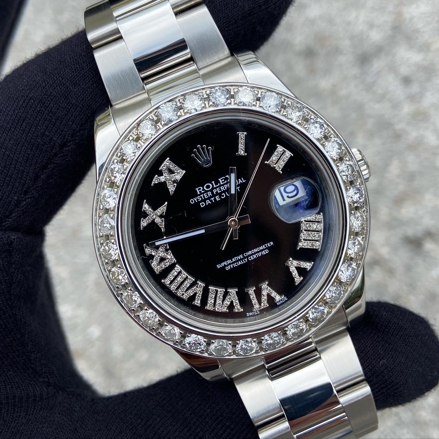 ROLEX DATEJUST 41MM STAINLESS STEEL 3CT DIAL BEZEL