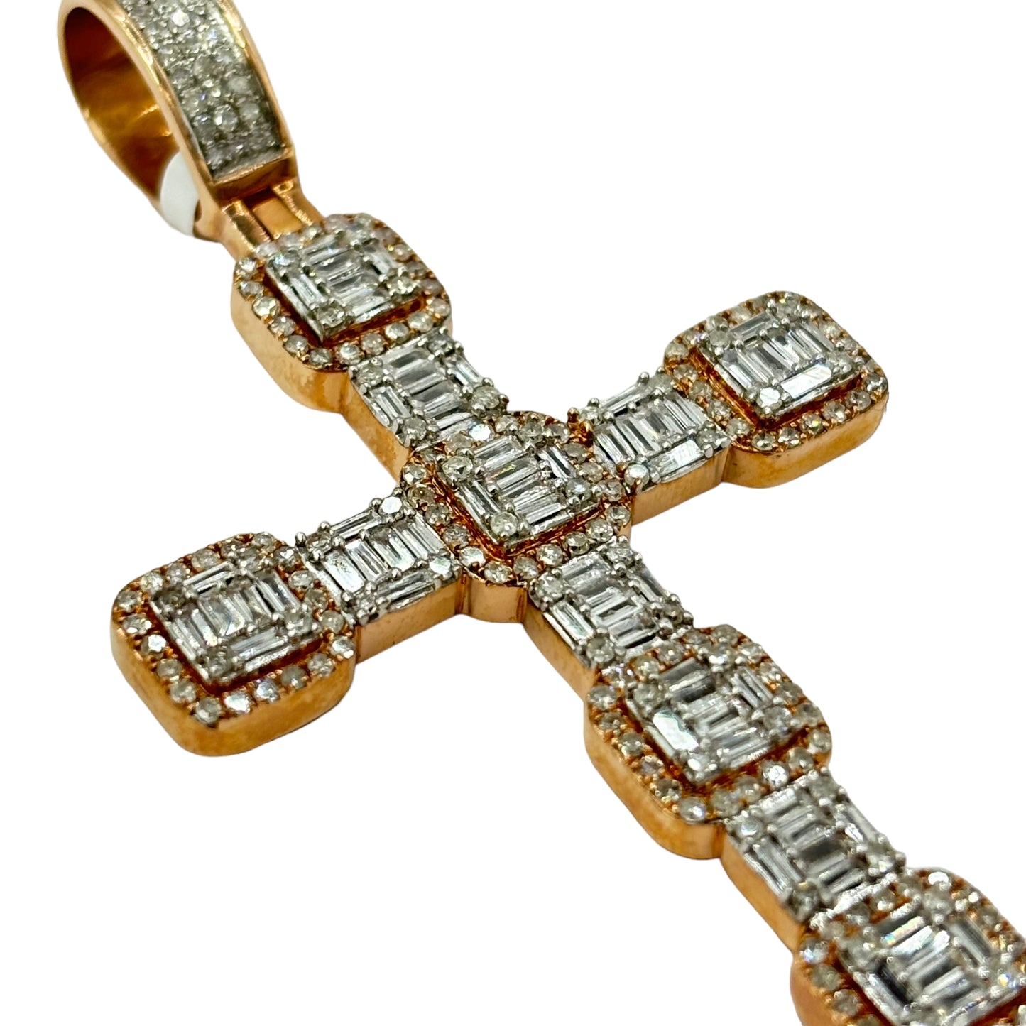 SOLID 14KT GOLD BAGUETTE AND ROUND VVS-1 DIAMOND HYBRID CLUSTER CROSS PENDANT