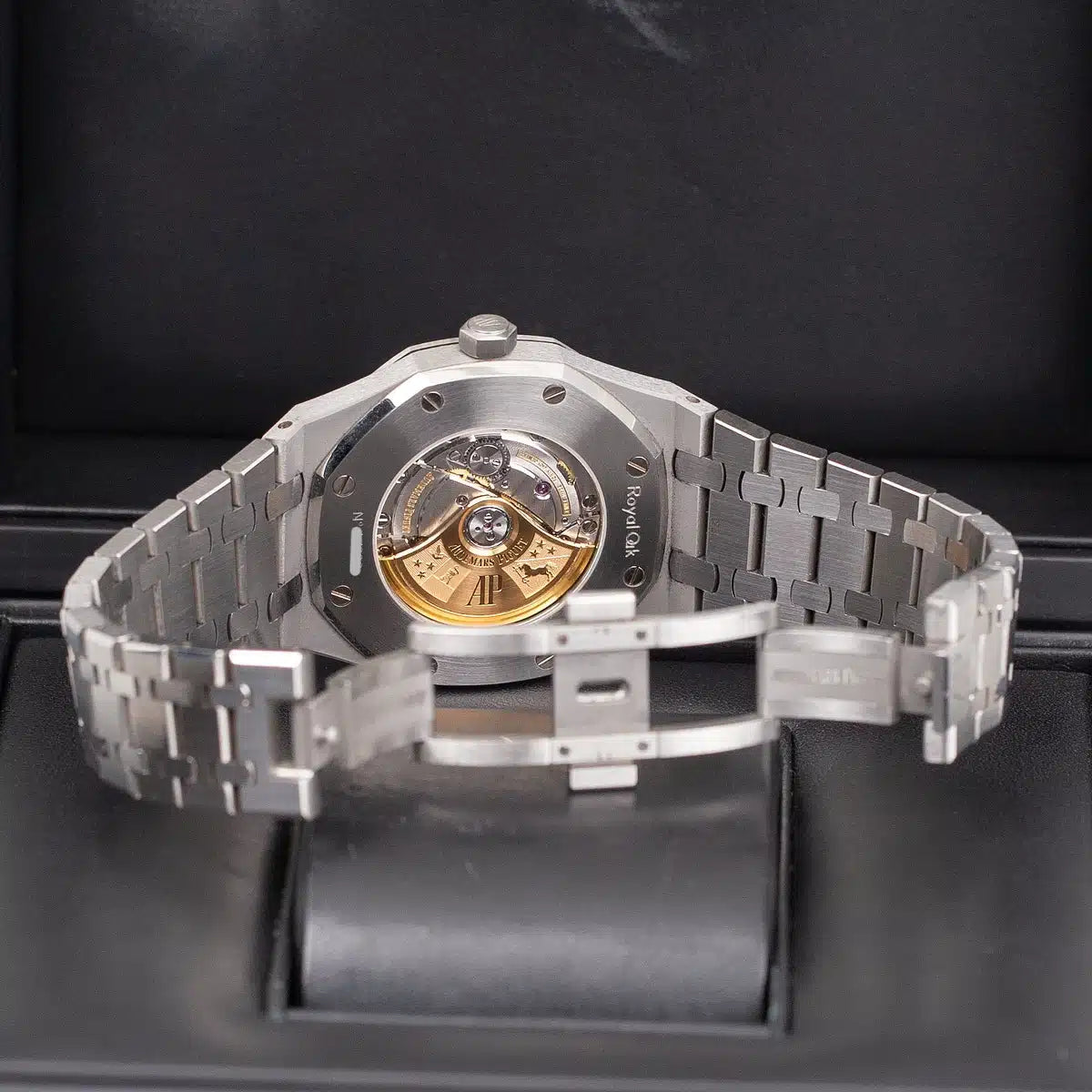 Audemars Piguet 15400ST.OO.1220ST.02 Royal Oak 41mm Selfwinding Watch