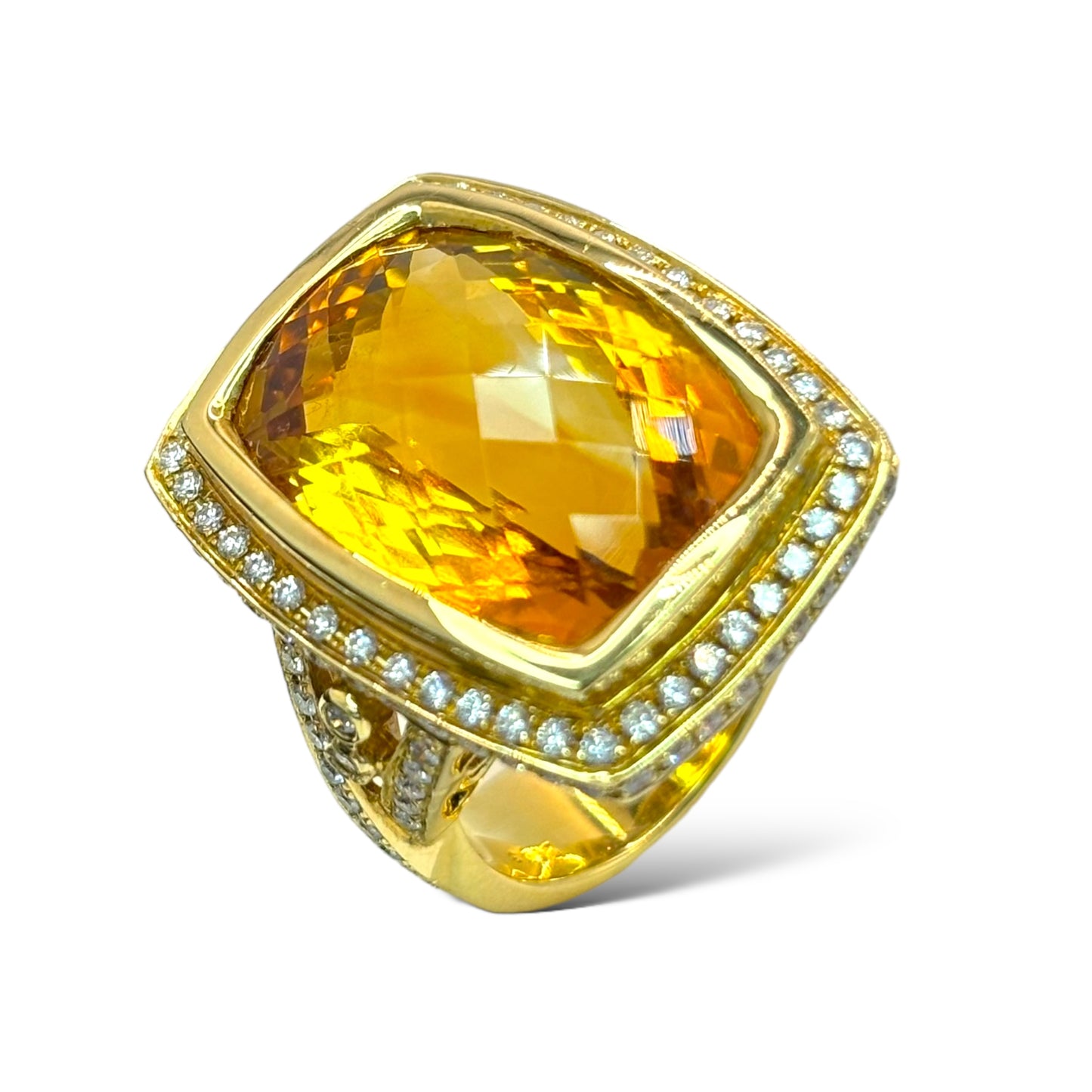 1/1 ESTATE 18KT YELLOW GOLD 18.00 CTW NATURAL CITRINE 1.10 CTW DIAMOND RING